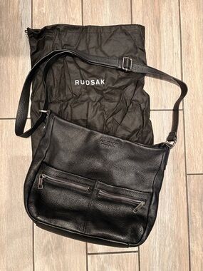 RUDSAK Black Pebbled Leather Hobo Bag